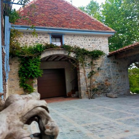 Entre Galets Leilighet Sauveterre-de-Bearn Eksteriør bilde