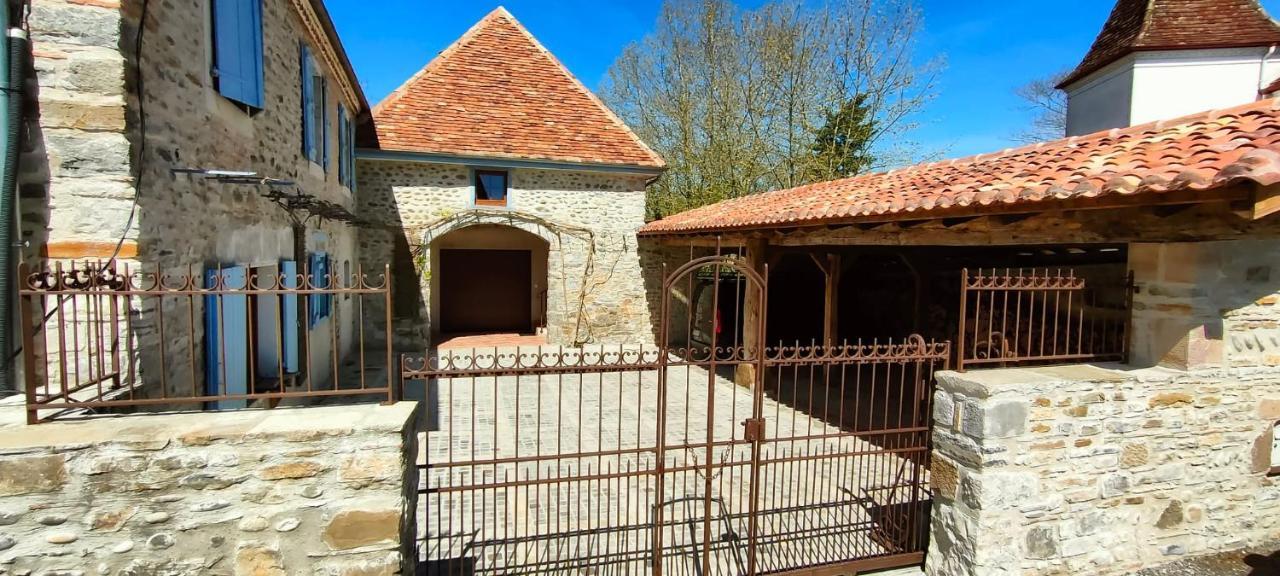 Entre Galets Leilighet Sauveterre-de-Bearn Eksteriør bilde